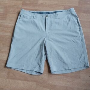 Pro tour golf shorts size 36